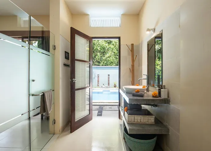 Villa Enigma Bali Complex *